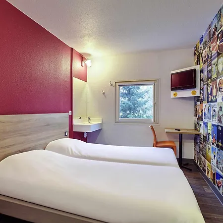 Hotelf1 Est 3* Béziers